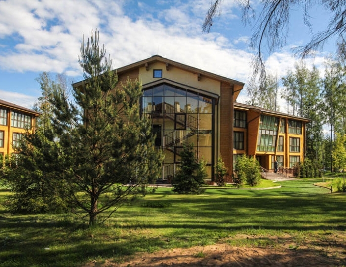 Отель LES Art Resort / Лес Арт Резорт