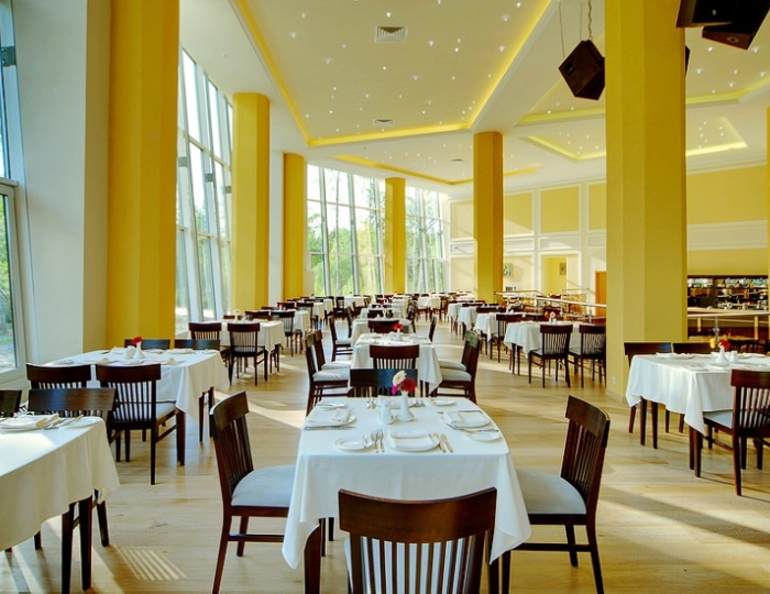 Ресторан шведской линии «PODIUM» - Отель LES Art Resort / Лес Арт Резорт