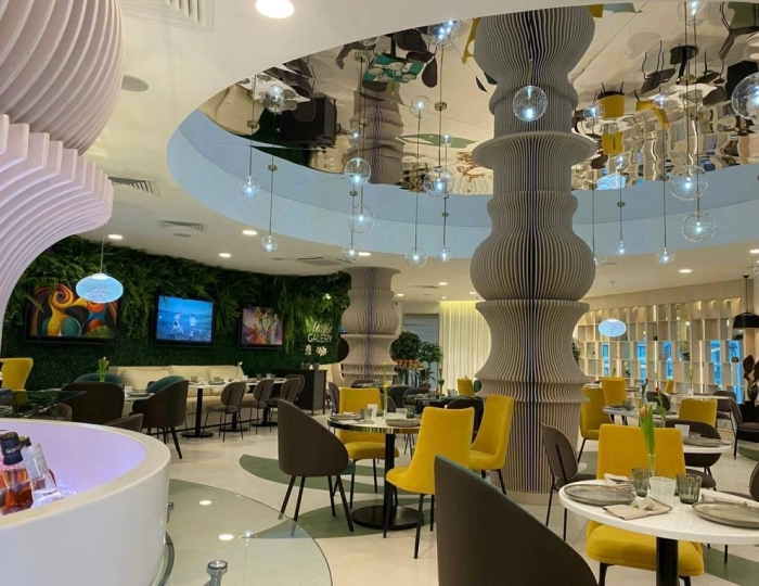 Ресторан авторской кухни «Галерея» - Отель LES Art Resort / Лес Арт Резорт