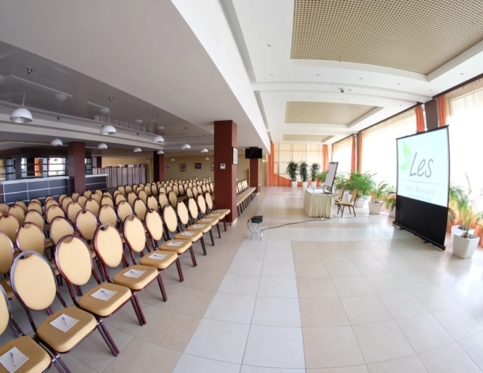Конференц-зал «OFFSHORE» - Отель LES Art Resort / Лес Арт Резорт